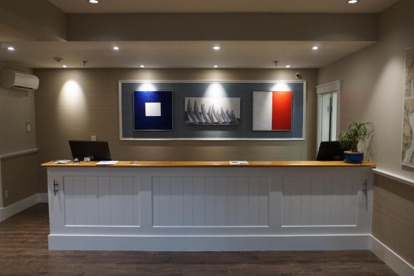 Belfast Harbor Inn image 16