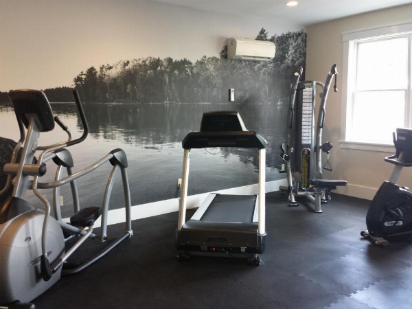 Belfast Harbor Inn image 18