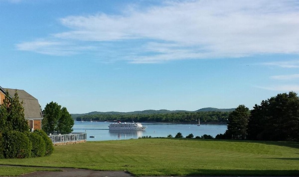 Belfast Harbor Inn image 30